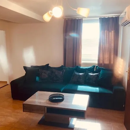 Zara Apartament