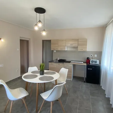 Apartament Zara Štúrovo