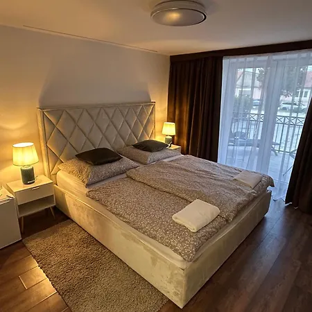 Zara Apartament